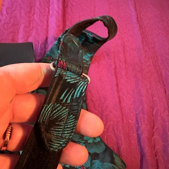 Tropical flare tux vest - green leaves small- med - adjustable - Picture 4 of 5